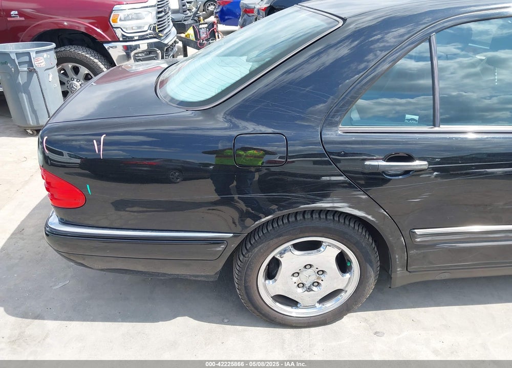 1999 MERCEDES-BENZ E 430 VIN: WDBJF70H8XA724409