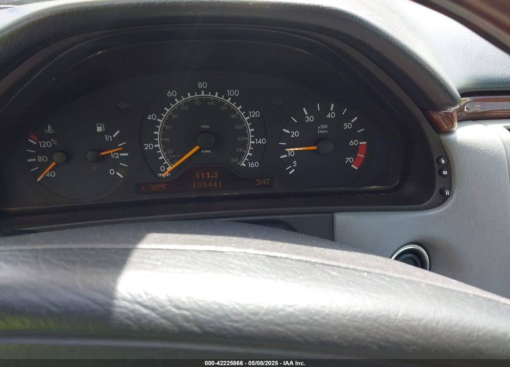 1999 MERCEDES-BENZ E 430 VIN: WDBJF70H8XA724409
