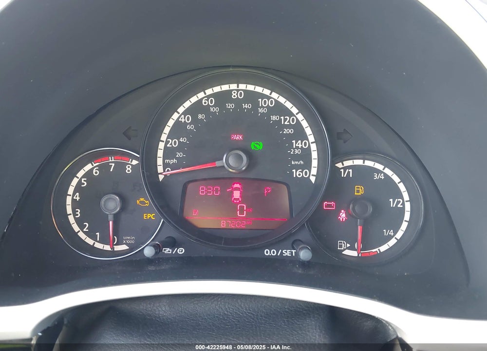 2013 VOLKSWAGEN BEETLE VIN: 3VW5P7AT5DM829195