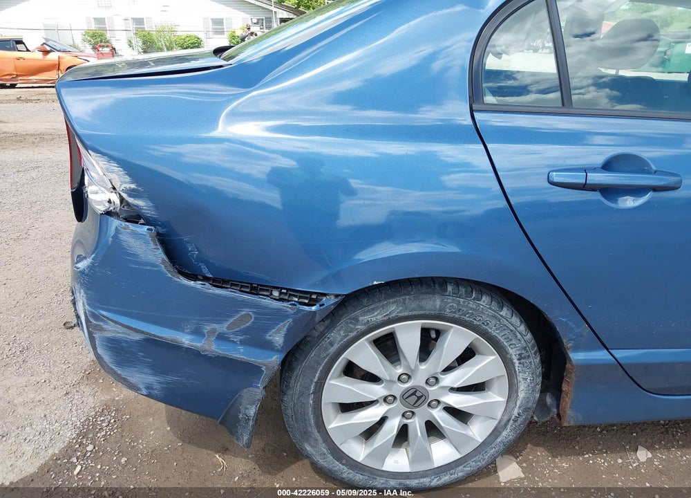 2011 HONDA CIVIC VIN: 2HGFA1F89BH522569
