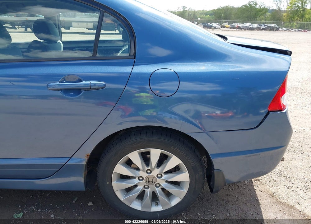 2011 HONDA CIVIC VIN: 2HGFA1F89BH522569