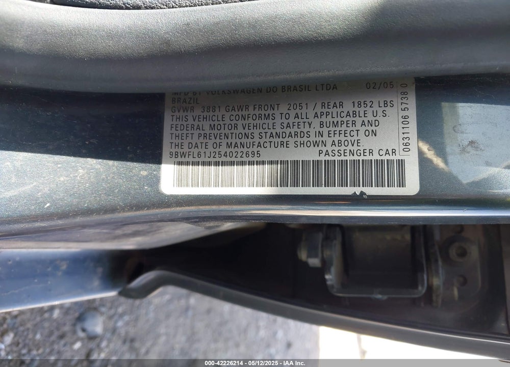 2005 VOLKSWAGEN GOLF GL 2.0L VIN: 9BWFL61J254022695