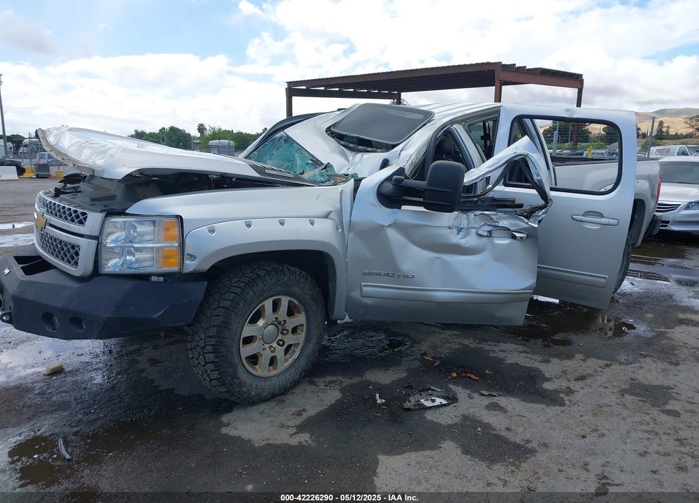 2014 CHEVROLET SILVERADO 3500HD LTZ VIN: 1GC4K1E88EF138826
