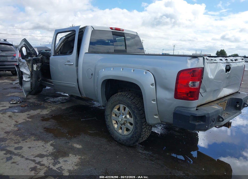 2014 CHEVROLET SILVERADO 3500HD LTZ VIN: 1GC4K1E88EF138826