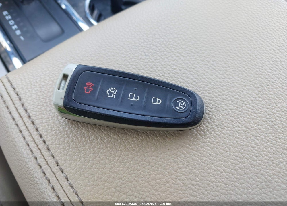 2016 FORD EXPEDITION VIN: 1FMJU2AT0GEF44407