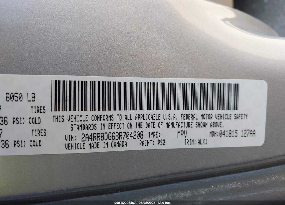 2011 CHRYSLER TOWN & COUNTRY TOURING-L VIN: 2A4RR8DG6BR704208