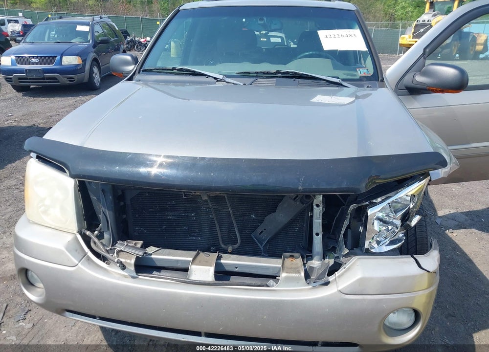 2002 GMC ENVOY VIN: 1GKDT13S122114094