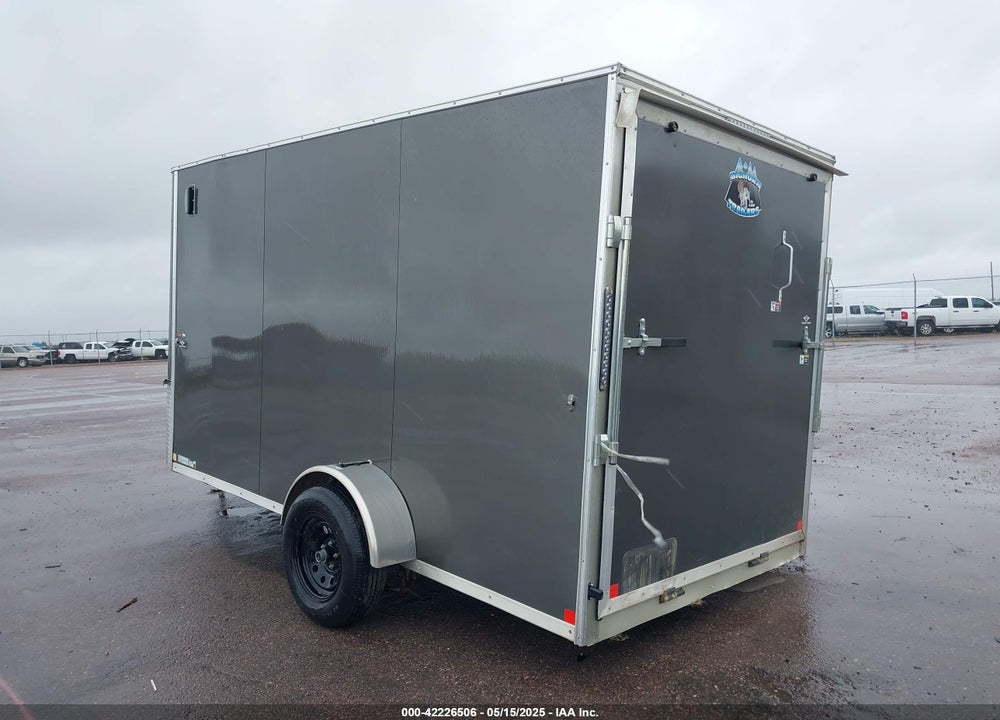 2024 R&M ENCLOSED CARGO VIN: 55ZR1EE14R1011263