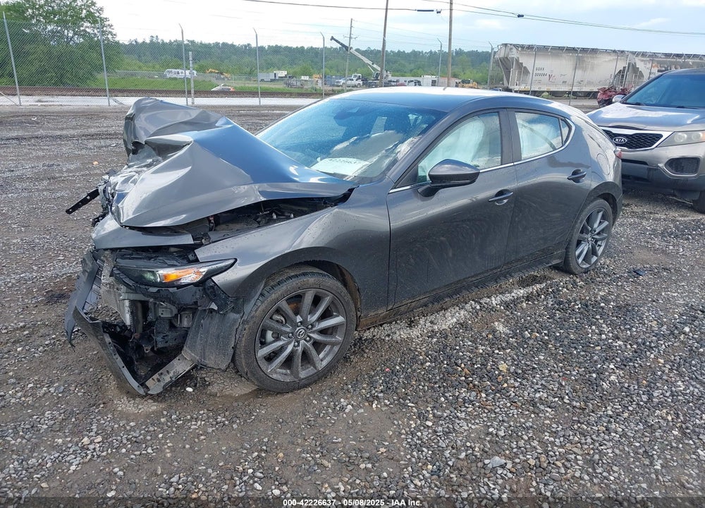 2019 MAZDA MAZDA3 HATCHBACK VIN: JM1BPBMM4K1130776