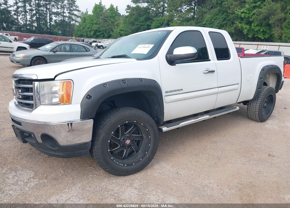 2013 GMC SIERRA 1500 SLE VIN: 1GTR1VE04DZ183091