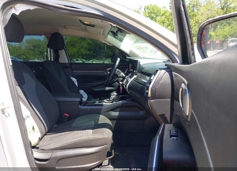 2022 KIA SORENTO VIN: 5XYRGDLC8NG113406