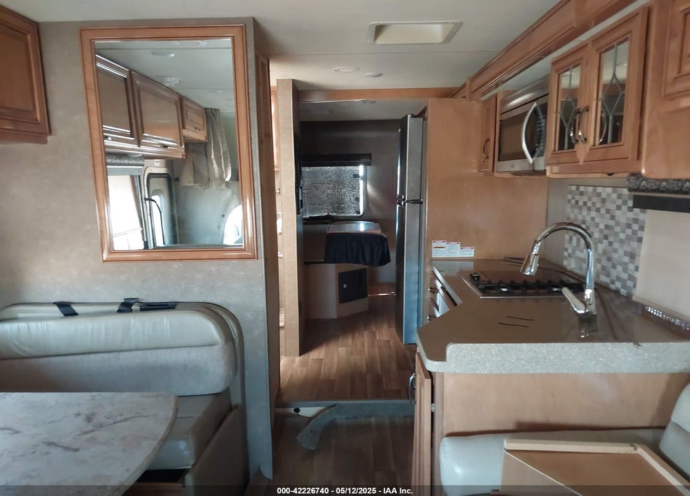 2018 THOR MOTOR COACH QUANTUM VIN: 1FDXE4FS9JDC11509