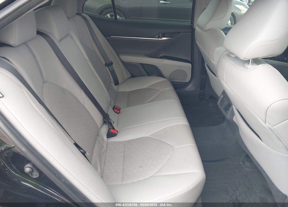 2019 TOYOTA CAMRY VIN: 4T1B61HK4KU830894
