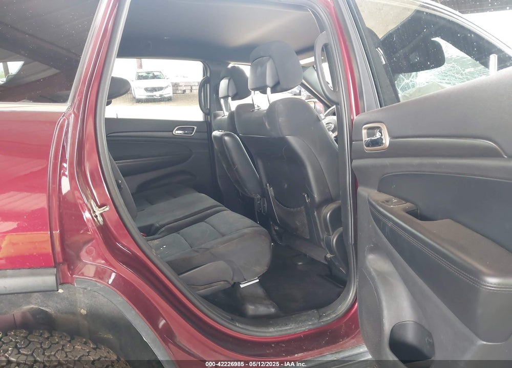 2017 JEEP GRAND CHEROKEE VIN: 1C4RJEAG2HC752175