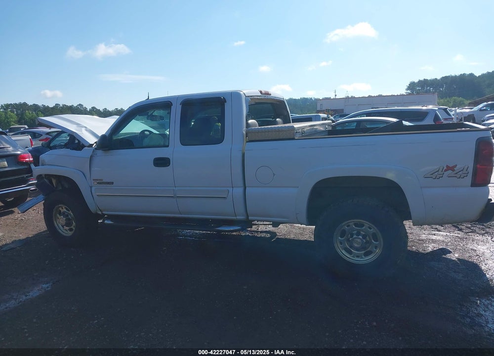 2005 CHEVROLET SILVERADO 2500HD LT VIN: 1GCHK29205E124826