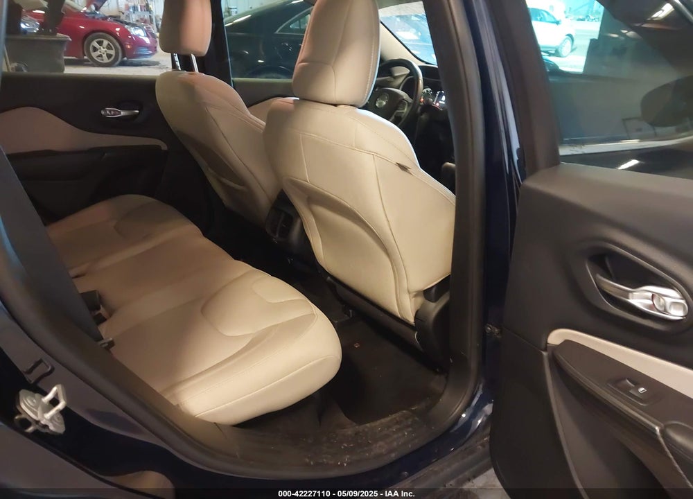 2015 JEEP CHEROKEE LATITUDE VIN: 1C4PJMCS0FW509026