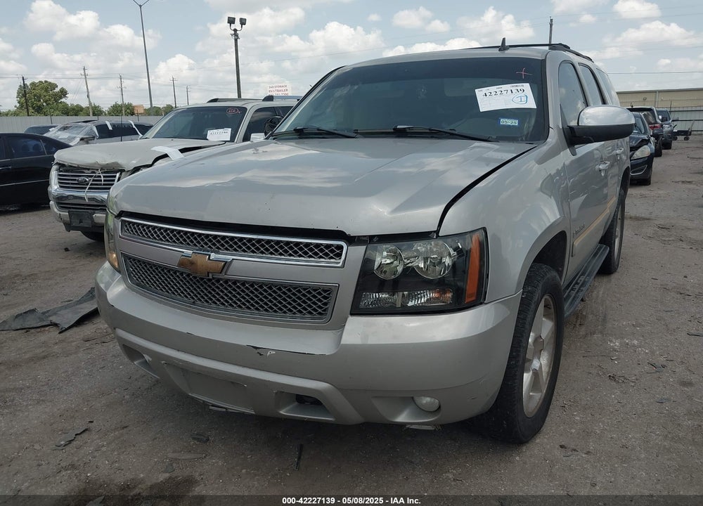 2007 CHEVROLET TAHOE LT VIN: 1GNFK13017R376144