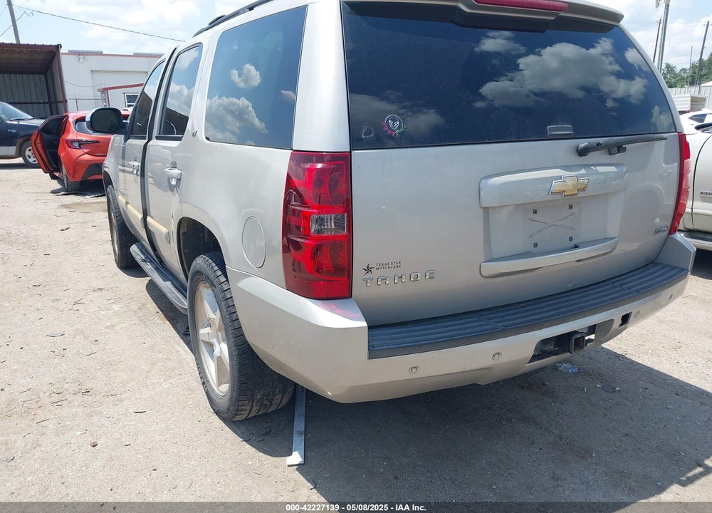 2007 CHEVROLET TAHOE LT VIN: 1GNFK13017R376144