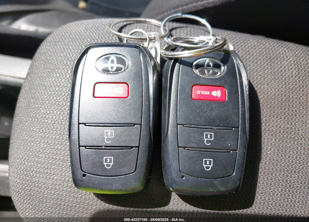 2023 TOYOTA COROLLA CROSS LE VIN: 7MUCAABG4PV063433