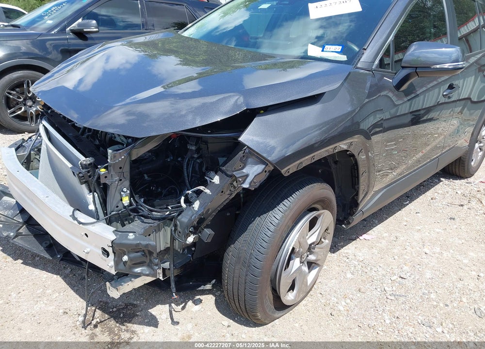 2025 TOYOTA RAV4 VIN: 2T3W1RFV9SC316446