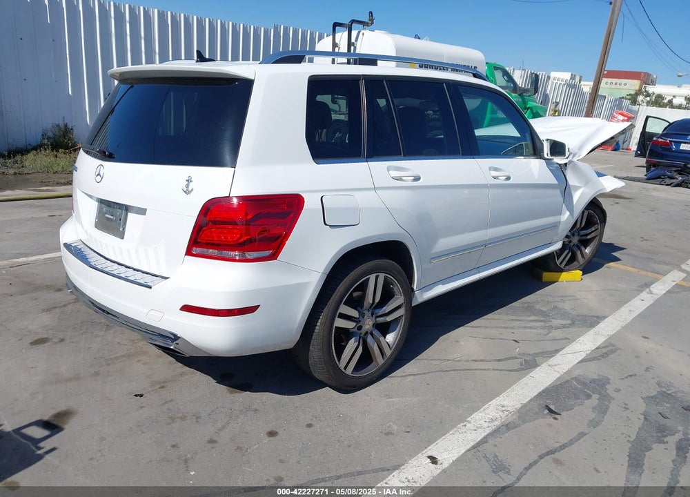 2014 MERCEDES-BENZ GLK-CLASS VIN: WDCGG5HB7EG251104