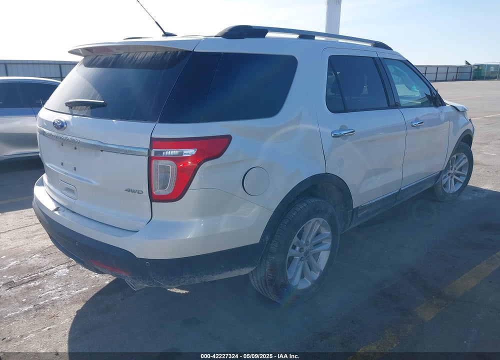 2011 FORD EXPLORER XLT VIN: 1FMHK8D86BGA39046