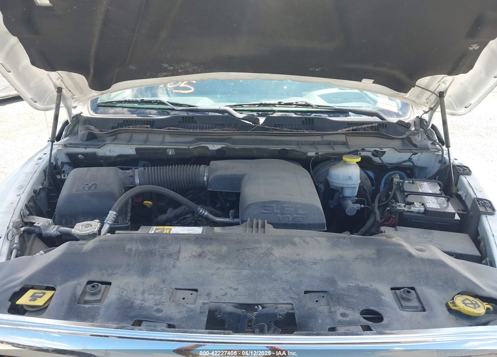 2020 RAM 1500 CLASSIC VIN: 1C6RR6FG7LS114713