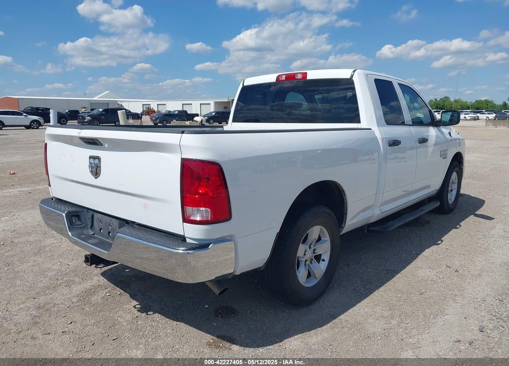 2020 RAM 1500 CLASSIC VIN: 1C6RR6FG7LS114713