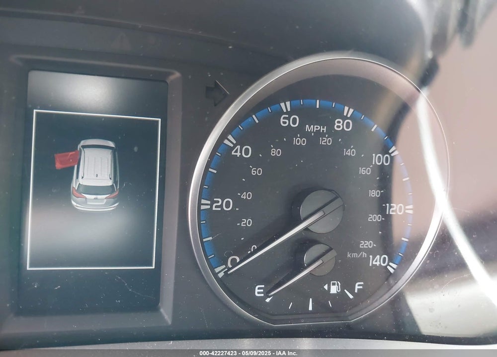 2017 TOYOTA RAV4 VIN: JTMWFREV9HJ120550