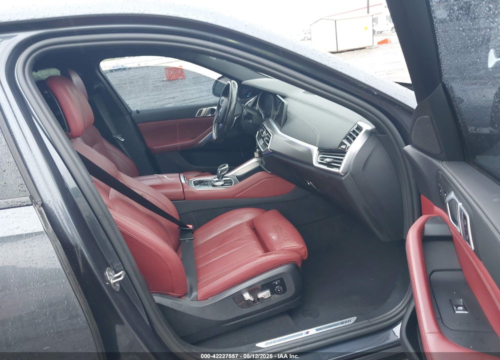2022 BMW X6 XDRIVE40I VIN: 5UXCY6C08N9J52159
