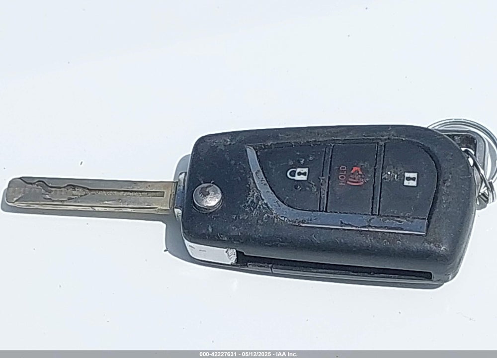 2020 TOYOTA RAV4 LE VIN: 2T3K1RFV5LW084927