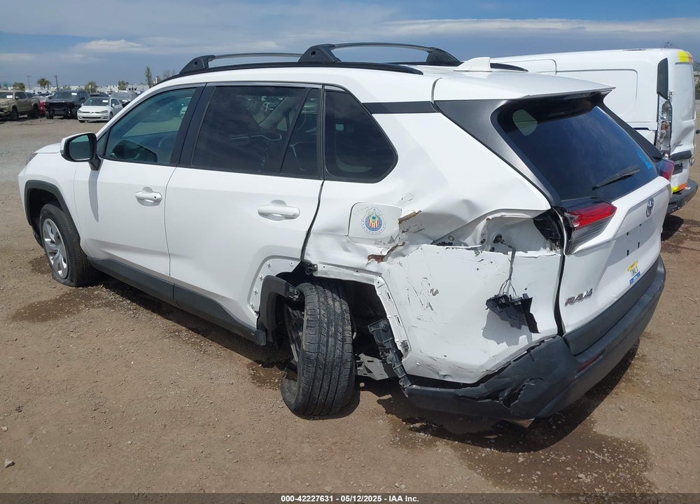 2020 TOYOTA RAV4 LE VIN: 2T3K1RFV5LW084927