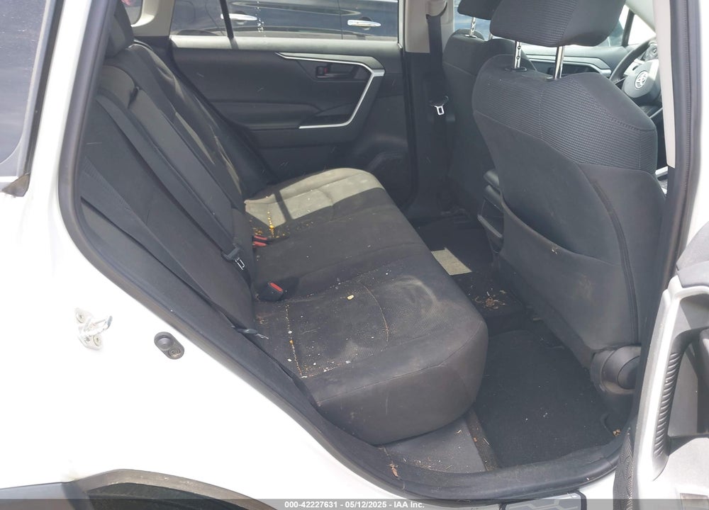 2020 TOYOTA RAV4 LE VIN: 2T3K1RFV5LW084927