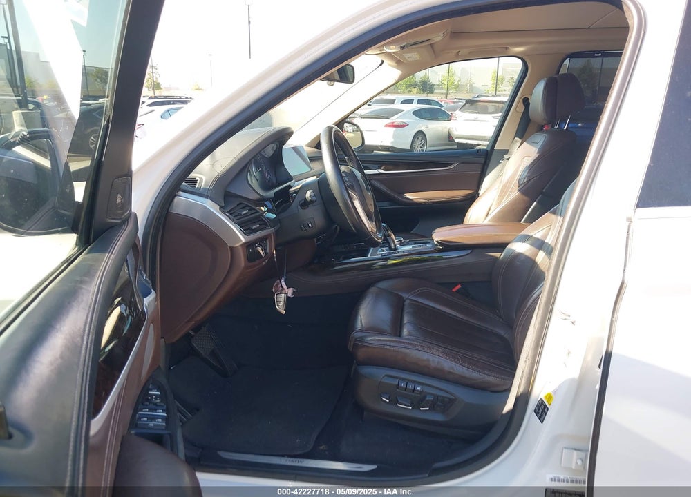 2015 BMW X5 XDRIVE35I VIN: 5UXKR0C54F0P18132