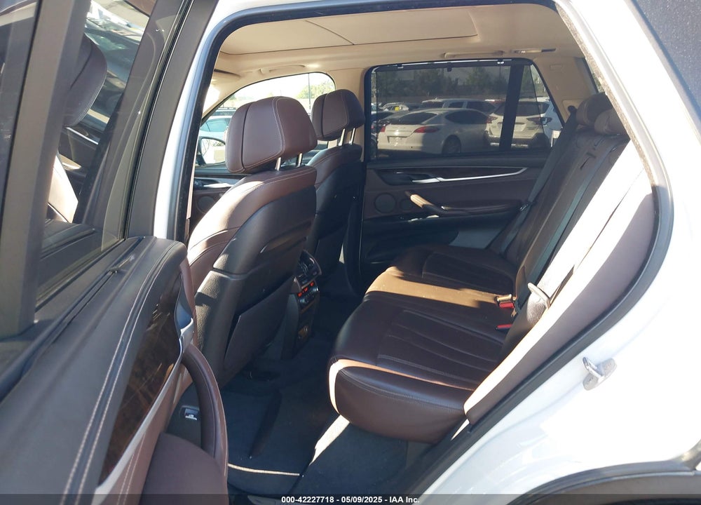 2015 BMW X5 XDRIVE35I VIN: 5UXKR0C54F0P18132