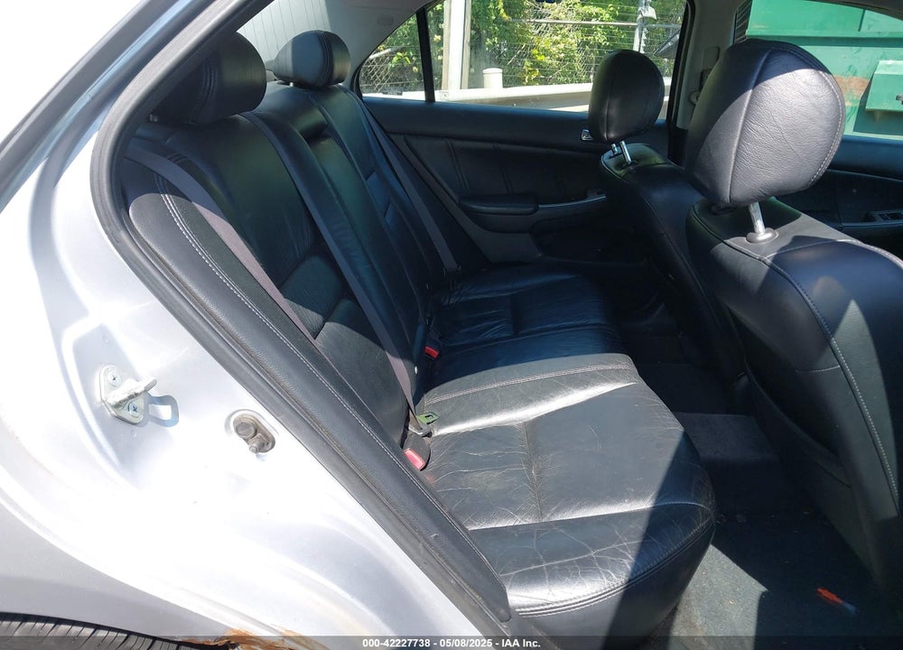 2004 HONDA ACCORD 2.4 EX VIN: 1HGCM56894A068147