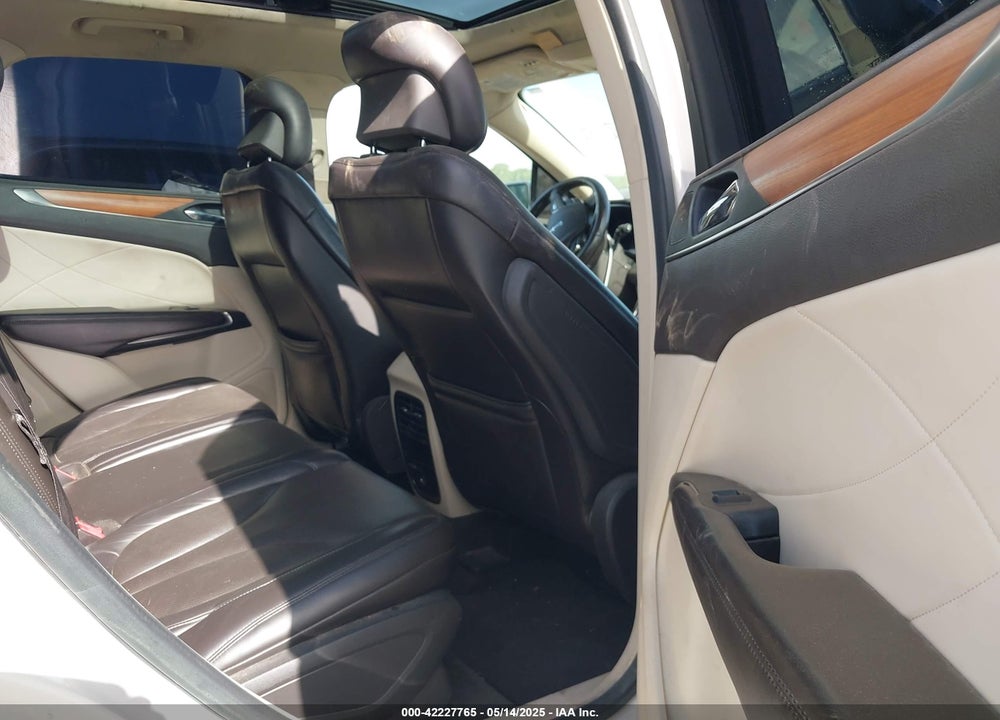 2015 LINCOLN MKC VIN: 5LMCJ1A92FUJ00656