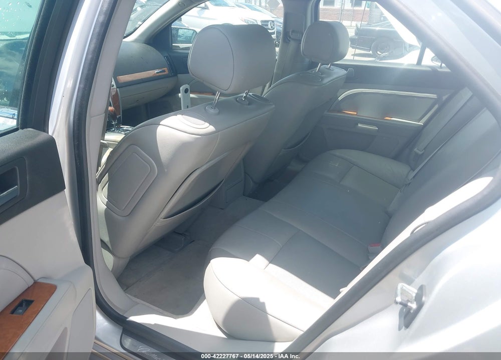 2010 CADILLAC STS VIN: 1G6DU6EA1A0100235