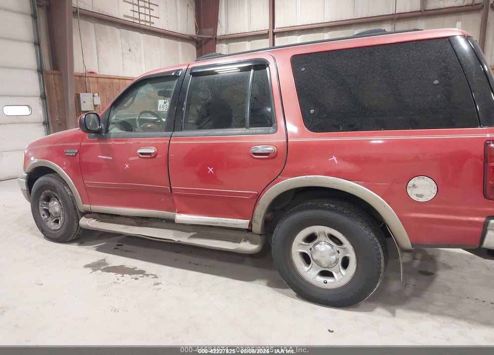 2002 FORD EXPEDITION EDDIE BAUER VIN: 1FMFU18L32LA24390