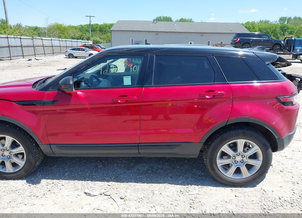 2018 LAND ROVER RANGE ROVER EVOQUE VIN: SALVP2RXXJH298016