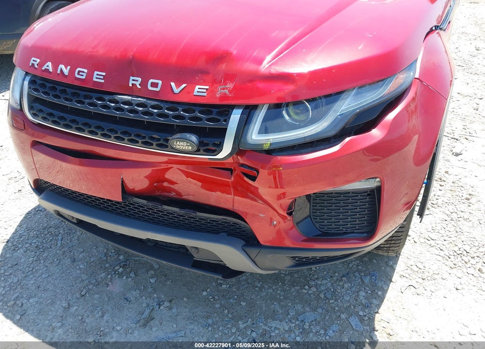 2018 LAND ROVER RANGE ROVER EVOQUE VIN: SALVP2RXXJH298016