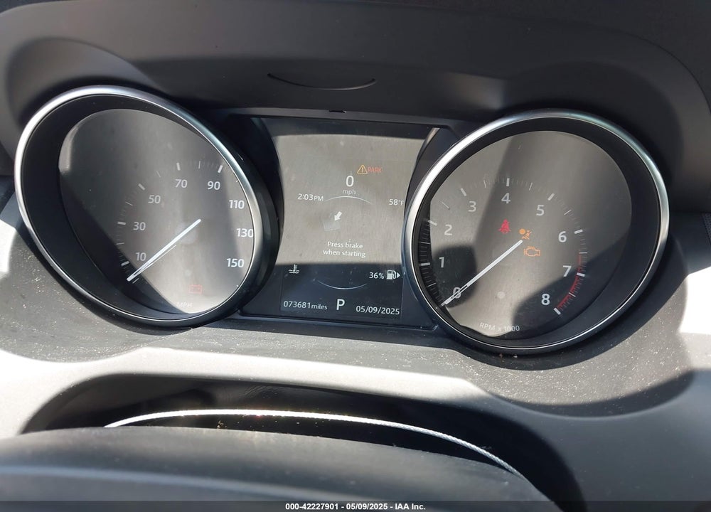 2018 LAND ROVER RANGE ROVER EVOQUE VIN: SALVP2RXXJH298016
