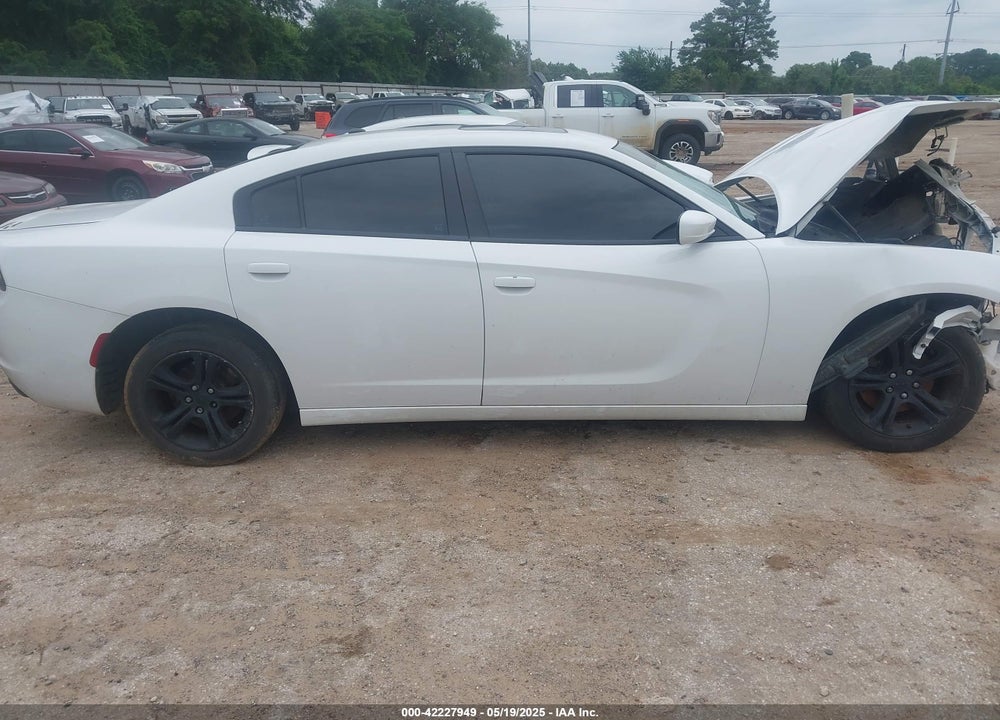2020 DODGE CHARGER VIN: 2C3CDXBG1LH233815
