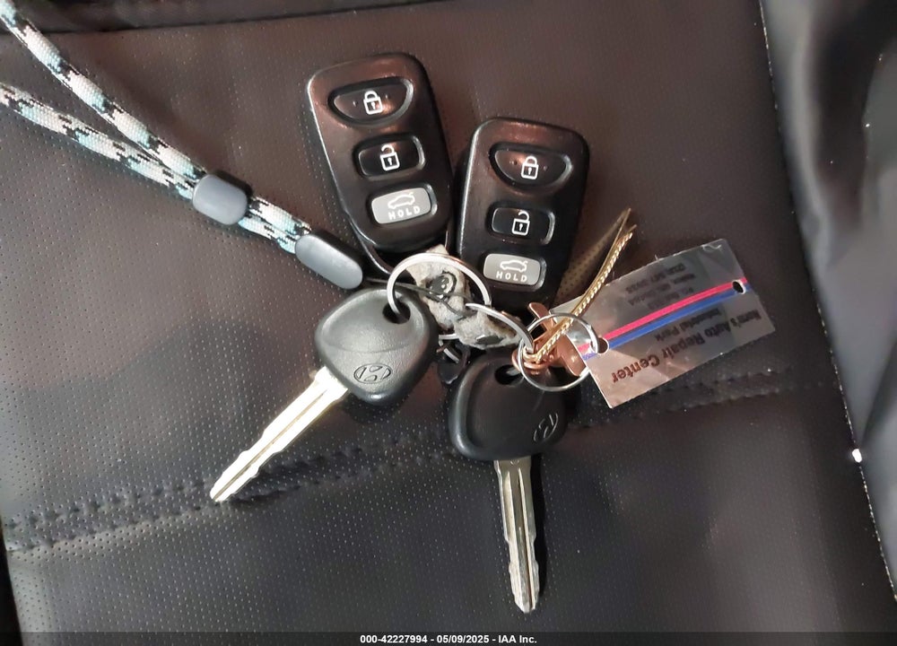 2013 HYUNDAI ELANTRA VIN: KMHDH4AE5DU787663