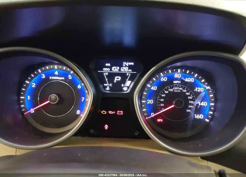 2013 HYUNDAI ELANTRA VIN: KMHDH4AE5DU787663