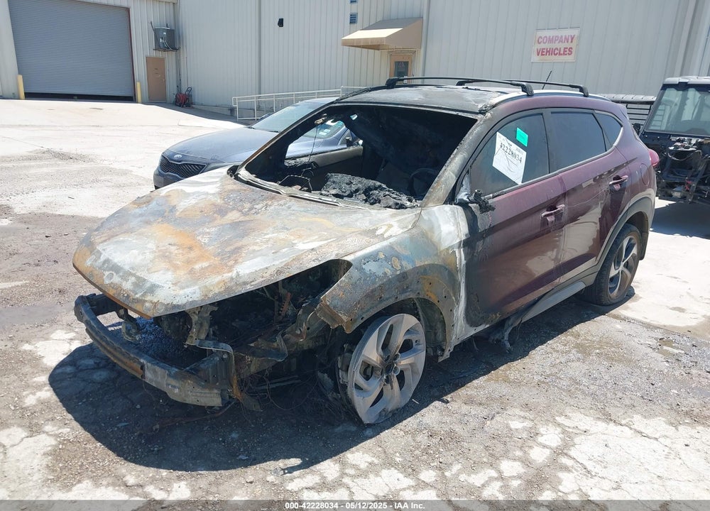 2017 HYUNDAI TUCSON VIN: KM8J33A22HU473167