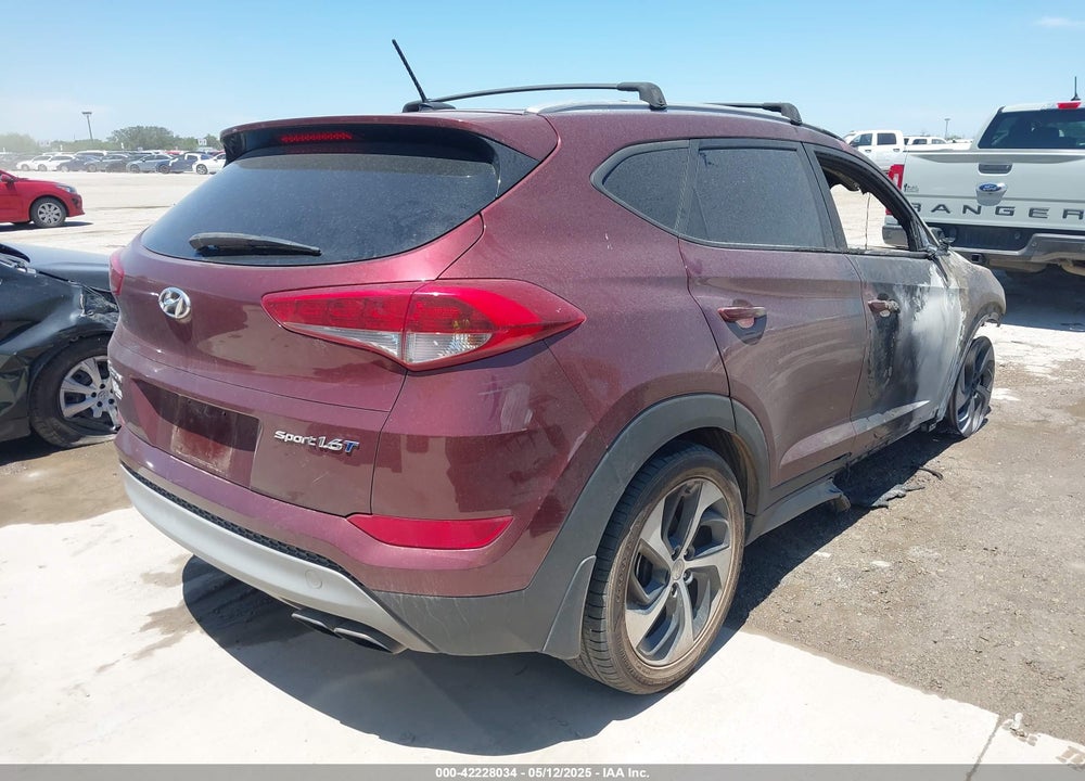 2017 HYUNDAI TUCSON VIN: KM8J33A22HU473167