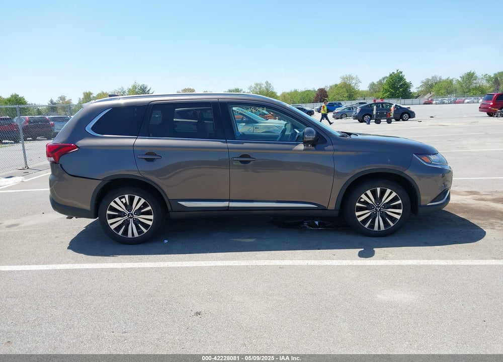 2019 MITSUBISHI OUTLANDER SEL VIN: JA4AZ3A30KZ008337