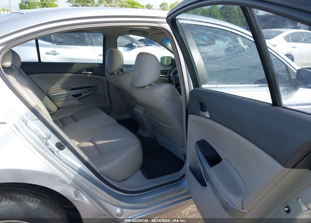 2008 HONDA ACCORD VIN: 1HGCP36878A088561