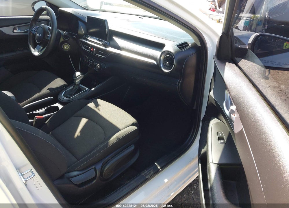 2023 KIA FORTE LXS VIN: 3KPF24AD3PE595716